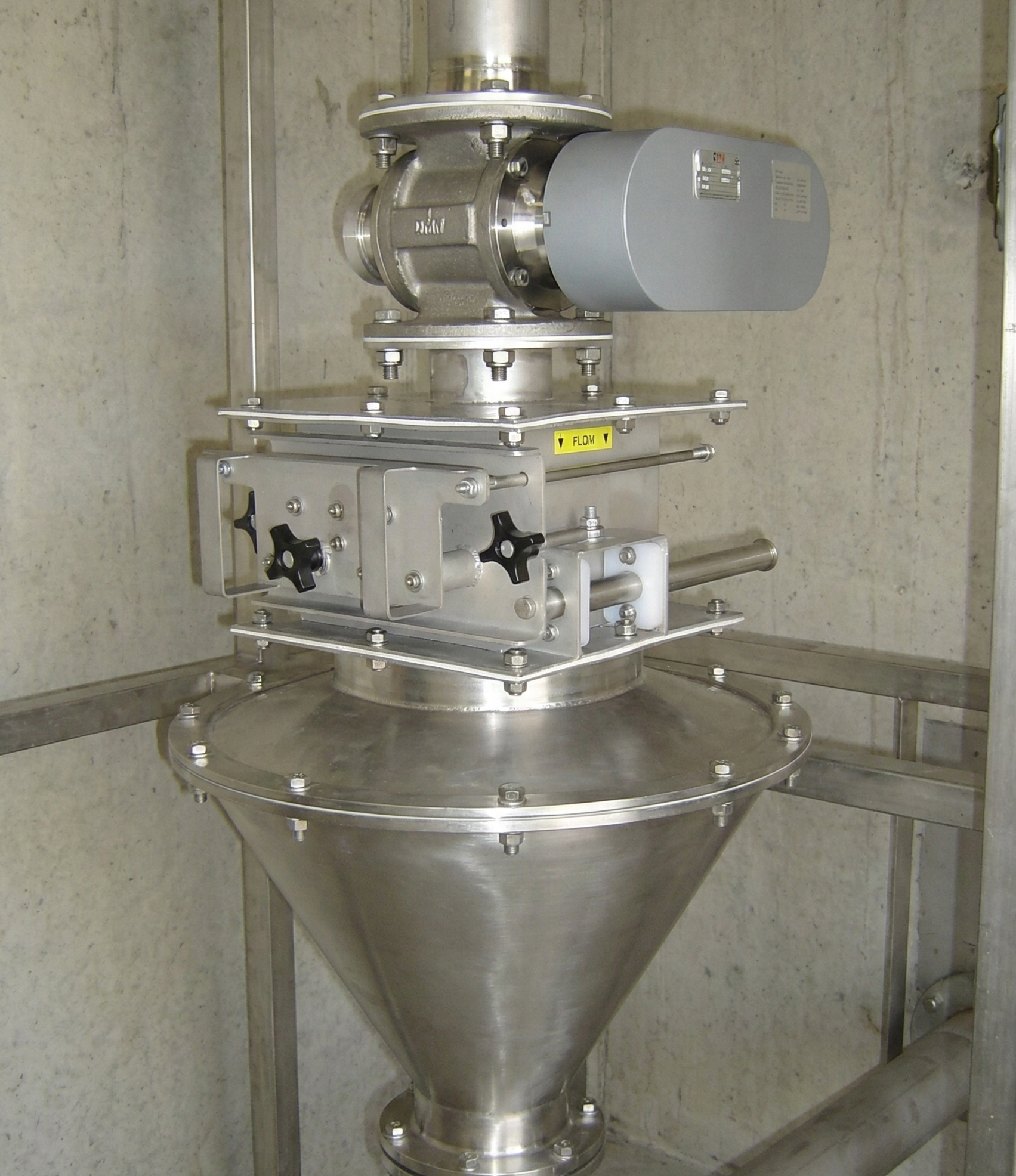 detection magnétique sur transfert pneumatique alimentation ensacheuse